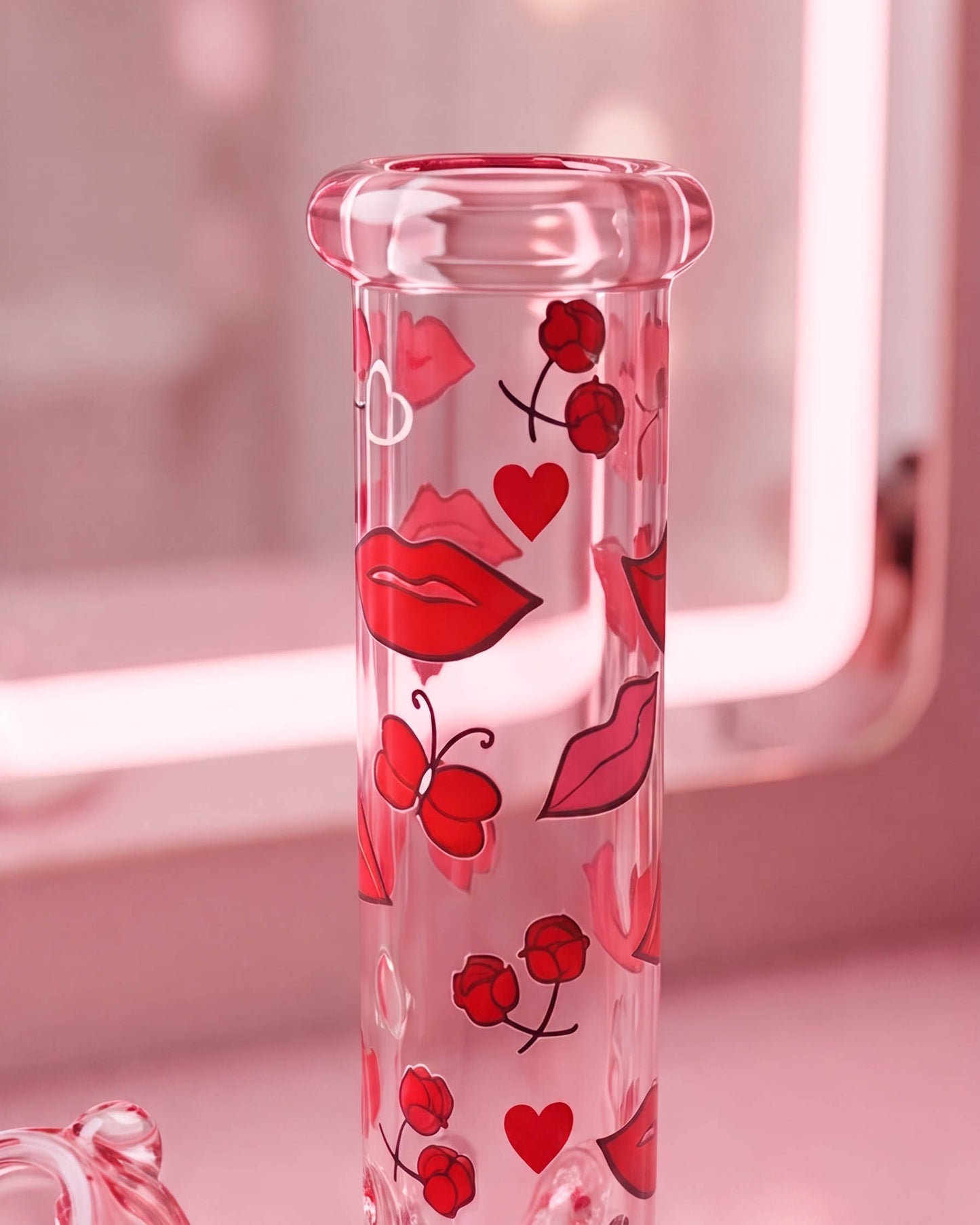 Kiss Me Beaker Bong