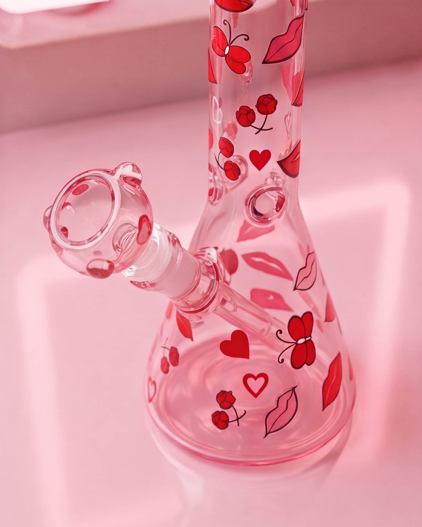 Kiss Me Beaker Bong