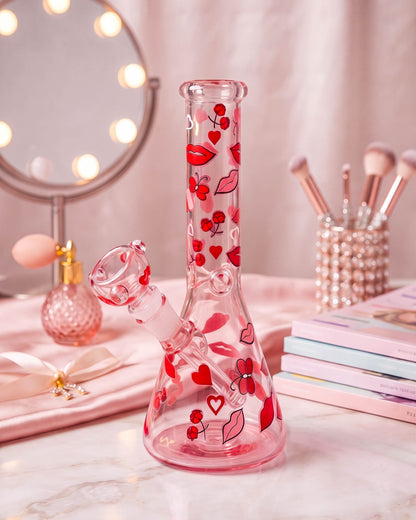 Kiss Me Beaker Bong