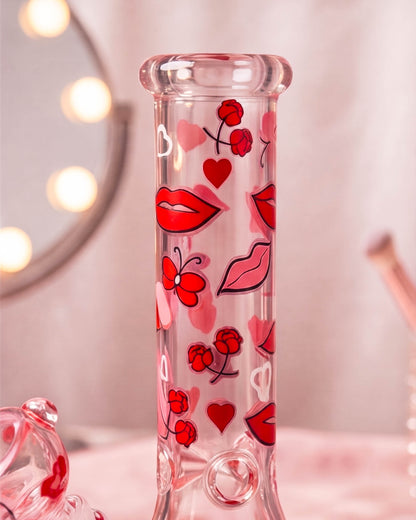 Kiss Me Beaker Bong